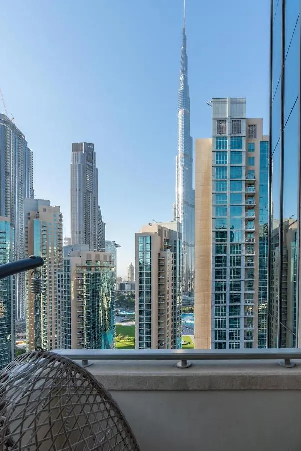 Apartment Ultimate Stay / Burj Khalifa View / Downtown / 3 Beds Luxury / 2 Balconies Dubai
