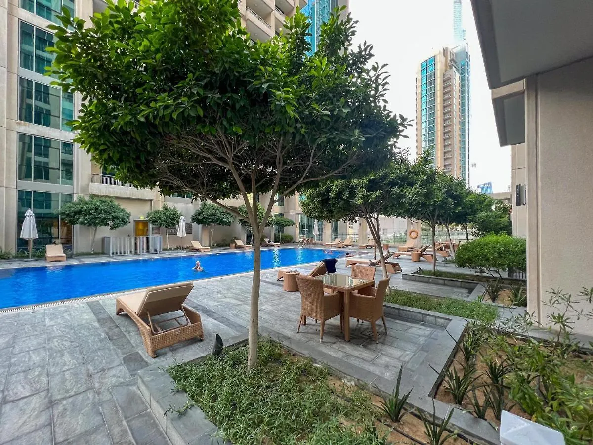 Apartment Ultimate Stay / Burj Khalifa View / Downtown / 3 Beds Luxury / 2 Balconies Dubai
